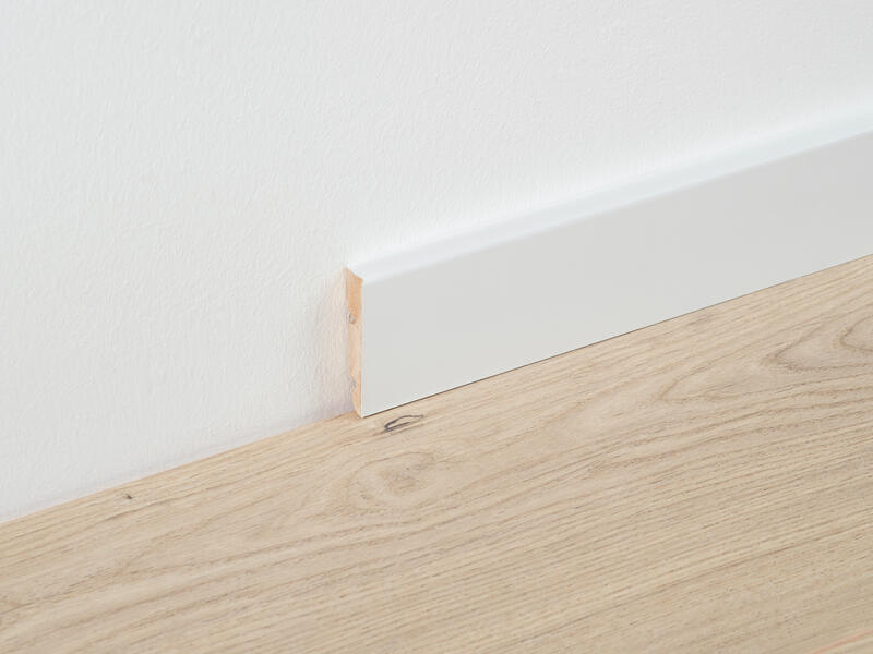white skirting 60mm_acc_berryalloc_psh (1)
